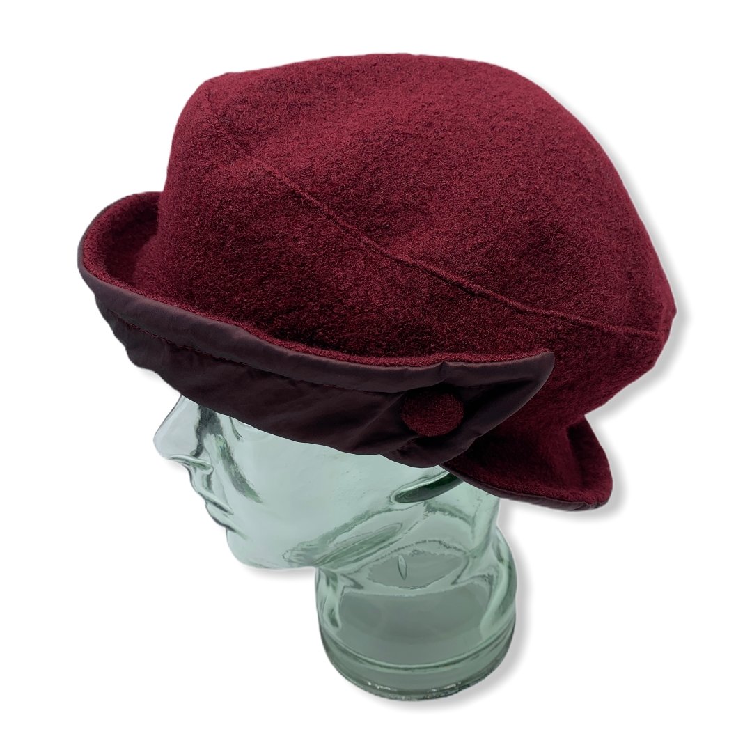 Burgundy Beret with Taffeta | Women | Made in Canada | Montreal | Hats | Genevieve Dostaler